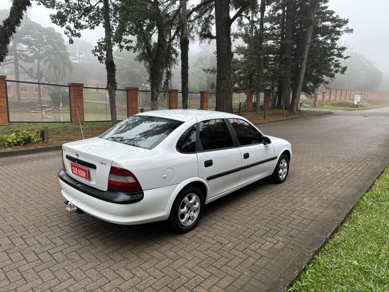 VECTRA 2.0 MPFI GLS 8V GASOLINA 4P MANUAL - 1998 - CAXIAS DO SUL