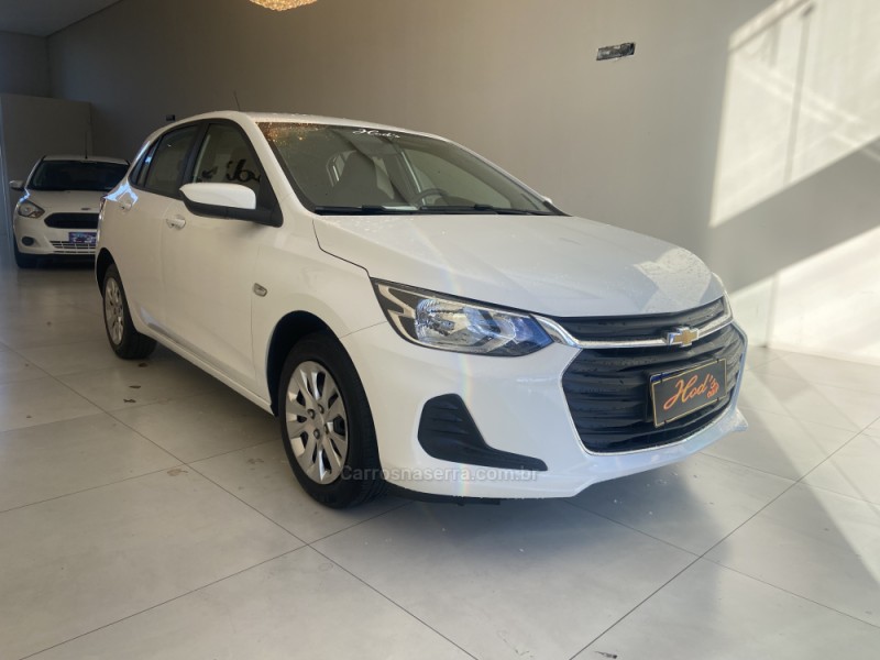 ONIX 1.0 LT 12V FLEX 4P MANUAL - 2020 - CANELA