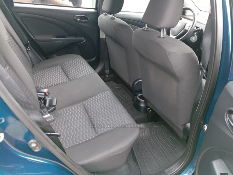 ETIOS 1.3 X 16V FLEX 4P MANUAL - 2015 - PICADA CAFé