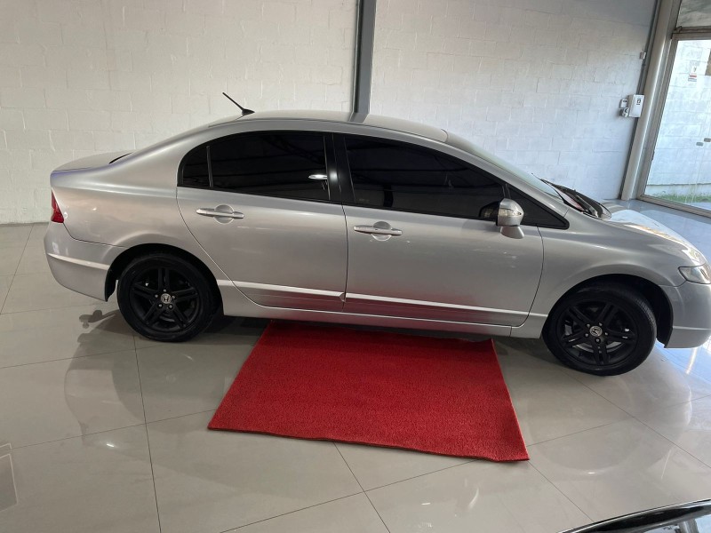 CIVIC 1.8 EXS 16V GASOLINA 4P AUTOMÁTICO - 2007 - CAXIAS DO SUL
