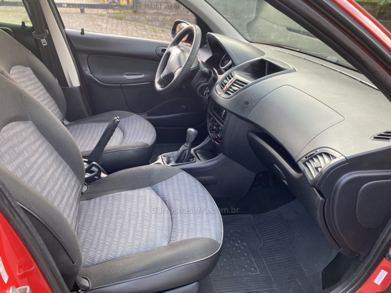 207 1.4 XR 8V FLEX 4P MANUAL - 2011 - FARROUPILHA