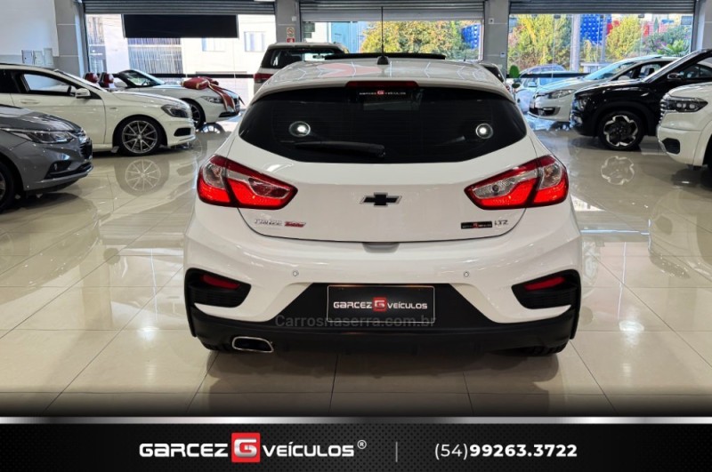 CRUZE 1.4 TURBO LTZ II SPORT HATCH 16V FLEX 4P AUTOMÁTICO - 2017 - BENTO GONçALVES