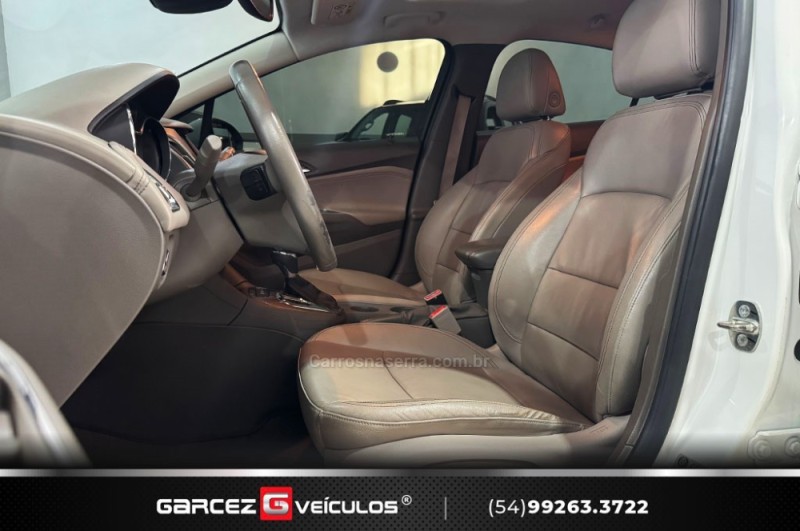 CRUZE 1.4 TURBO LTZ II SPORT HATCH 16V FLEX 4P AUTOMÁTICO - 2017 - BENTO GONçALVES