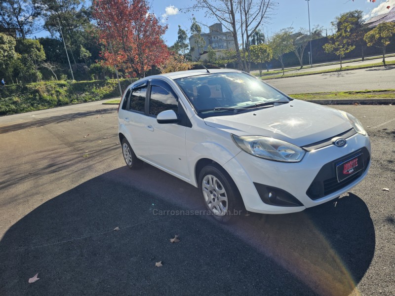 FIESTA 1.6 ROCAM SE 8V FLEX 4P MANUAL - 2014 - BENTO GONçALVES