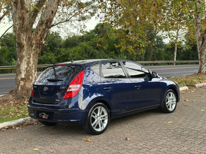 I30 2.0 MPI 16V GASOLINA 4P MANUAL - 2010 - DOIS IRMãOS