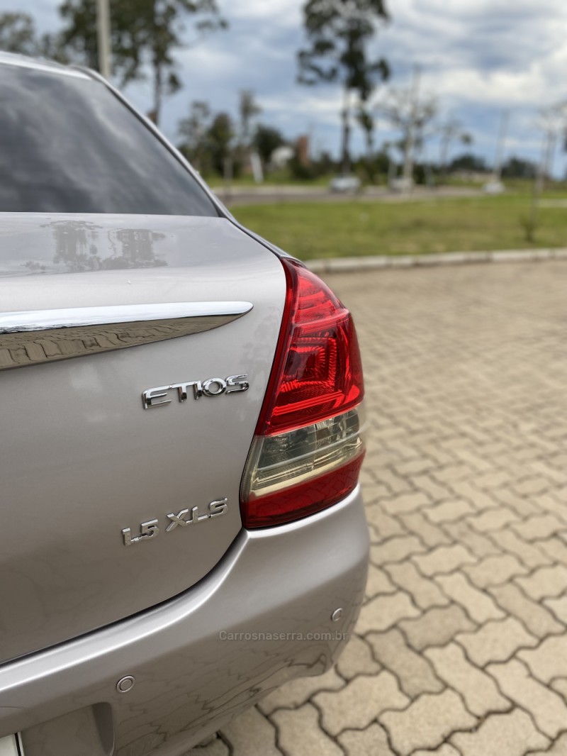 ETIOS 1.5 XLS 16V FLEX 4P AUTOMÁTICO - 2017 - LAJEADO