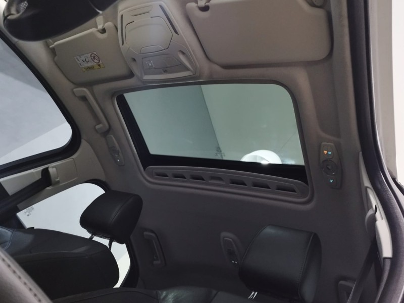 FOCUS 2.0 TITANIUM PLUS 16V FLEX 4P AUTOMÁTICO - 2016 - CAXIAS DO SUL