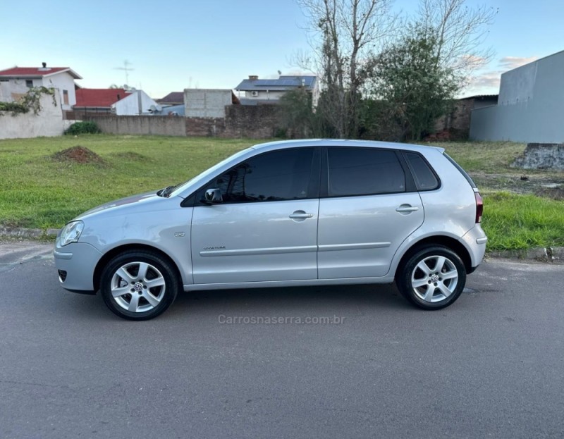 POLO 1.6 MI SPORTLINE 8V FLEX 4P MANUAL - 2007 - CAMPO BOM
