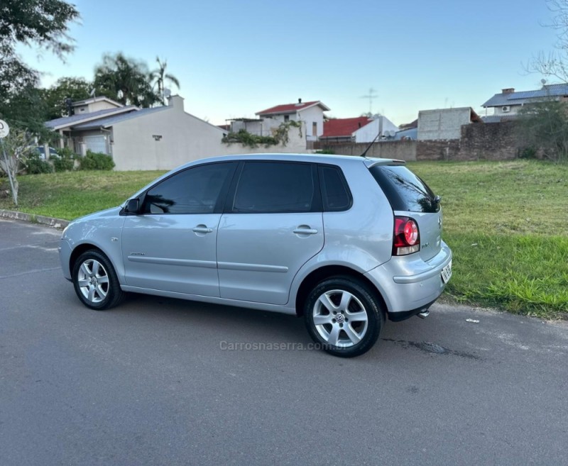 POLO 1.6 MI SPORTLINE 8V FLEX 4P MANUAL - 2007 - CAMPO BOM