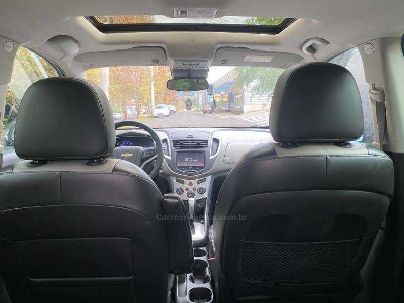 TRACKER 1.8 MPFI LTZ 4X2 16V FLEX 4P AUTOMÁTICO - 2015 - DOIS IRMãOS