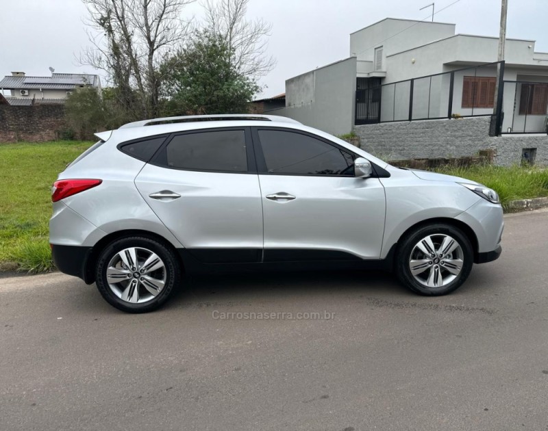 IX35 2.0 MPFI GLS 4X2 16V GASOLINA 4P AUTOMÁTICO - 2017 - CAMPO BOM