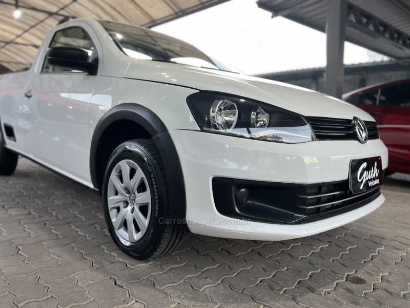 SAVEIRO 1.6 MI TRENDLINE CS 8V FLEX 2P MANUAL - 2015 - BOM PRINCíPIO