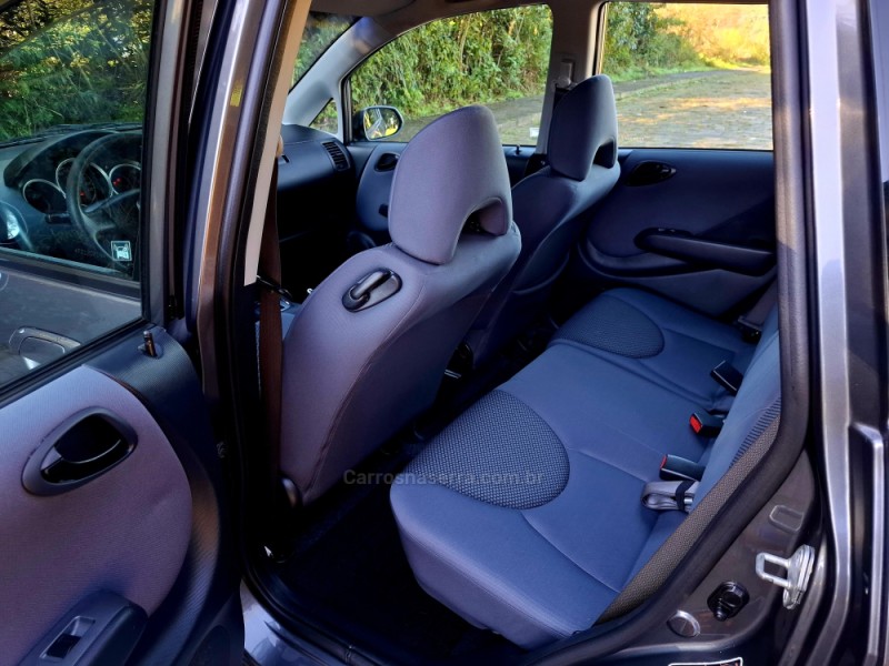 FIT 1.4 LX 8V GASOLINA 4P AUTOMÁTICO - 2007 - BENTO GONçALVES