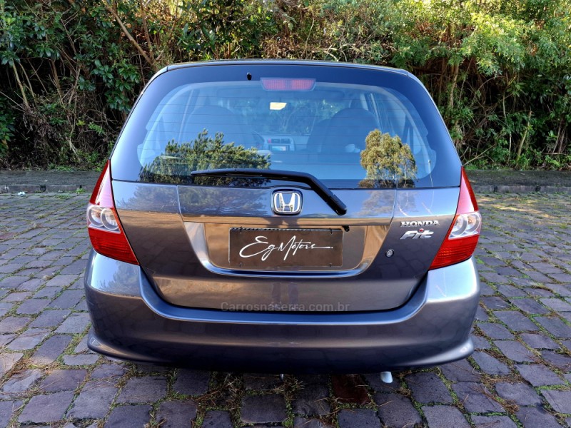 FIT 1.4 LX 8V GASOLINA 4P AUTOMÁTICO - 2007 - BENTO GONçALVES