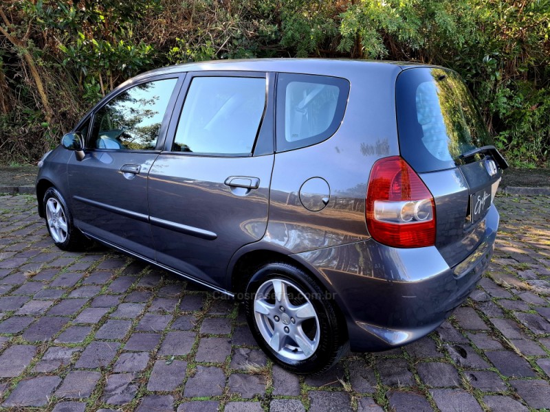 FIT 1.4 LX 8V GASOLINA 4P AUTOMÁTICO - 2007 - BENTO GONçALVES