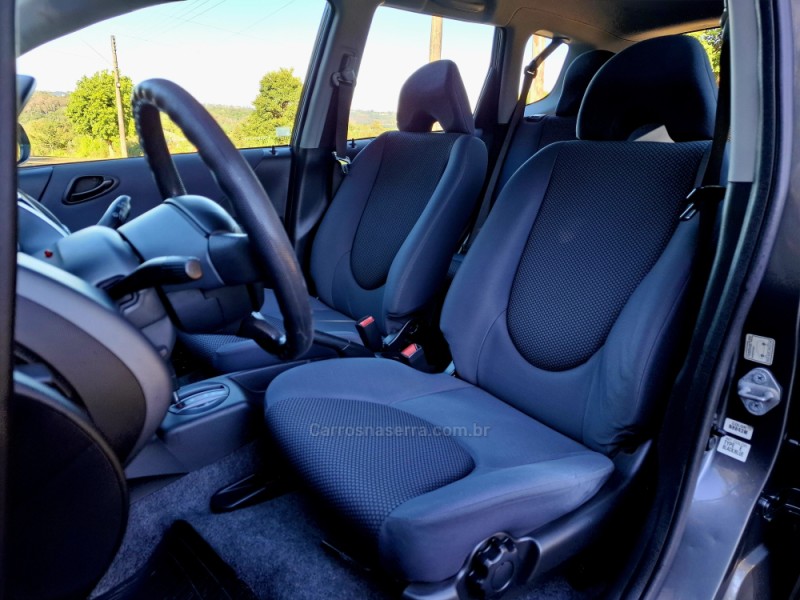 FIT 1.4 LX 8V GASOLINA 4P AUTOMÁTICO - 2007 - BENTO GONçALVES