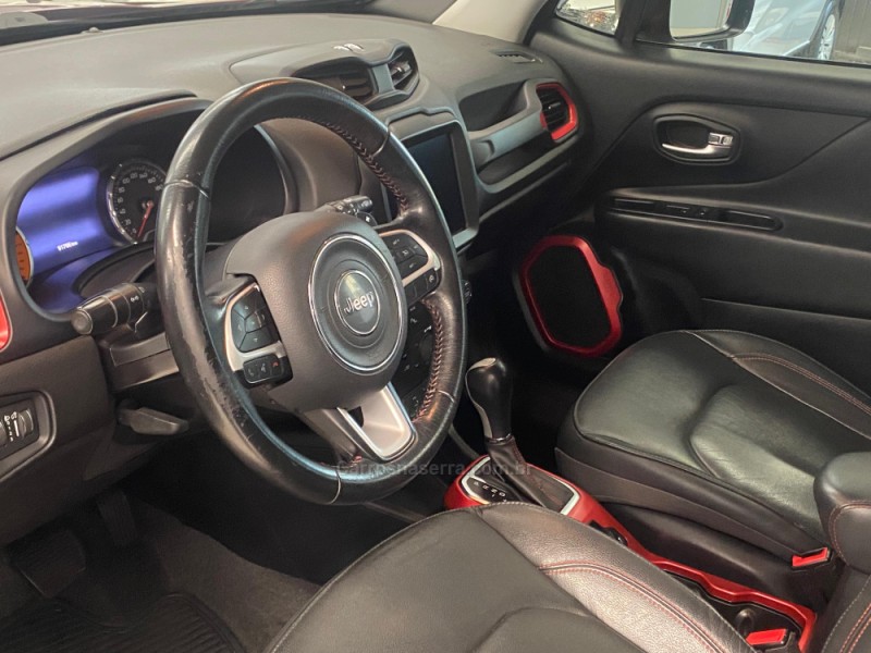 RENEGADE 2.0 16V TURBO DIESEL TRAILHAWK 4P 4X4 AUTOMÁTICO - 2019 - BENTO GONçALVES