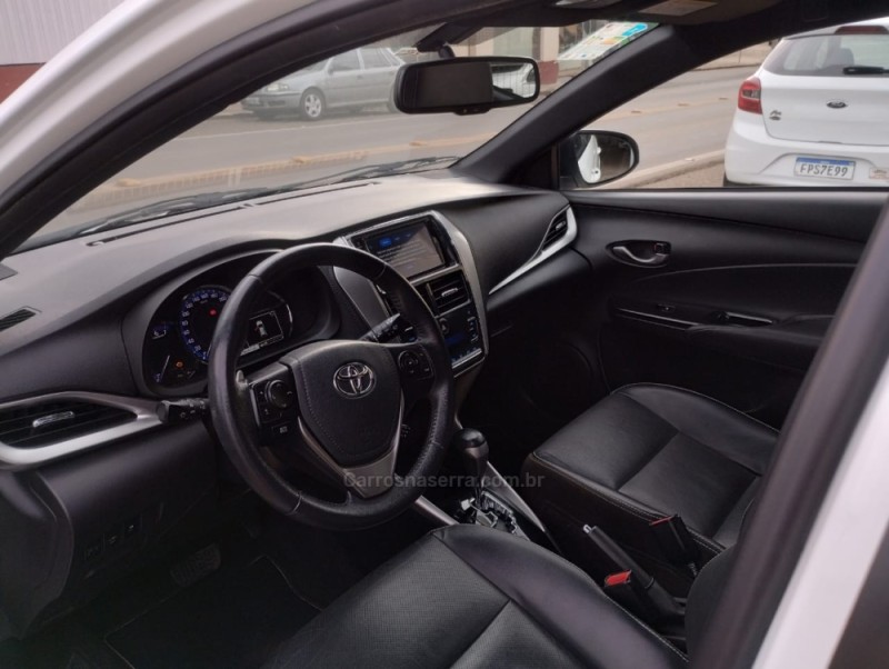 YARIS 1.5 XS 16V FLEX 4P AUTOMÁTICO - 2019 - VACARIA
