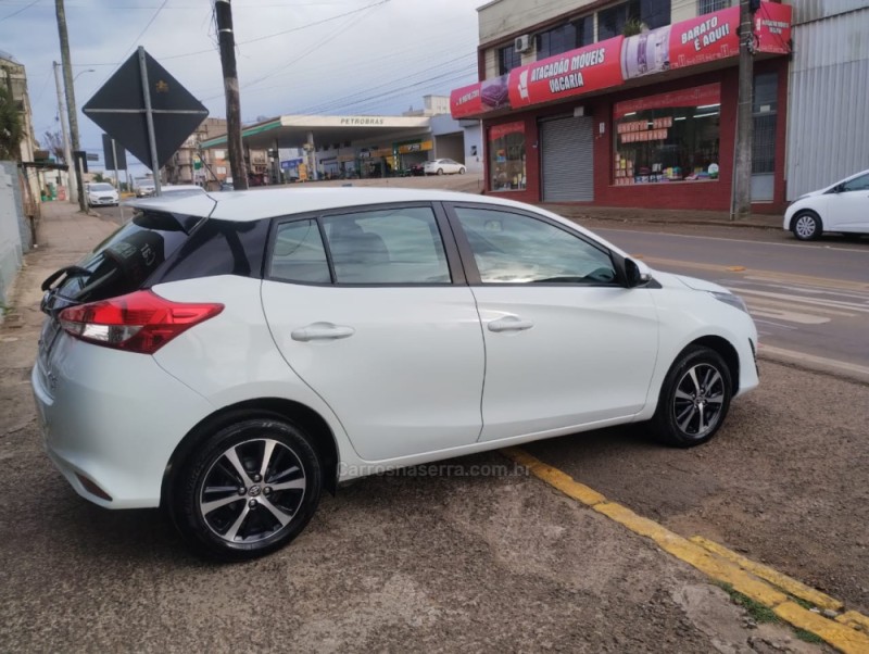 YARIS 1.5 XS 16V FLEX 4P AUTOMÁTICO - 2019 - VACARIA