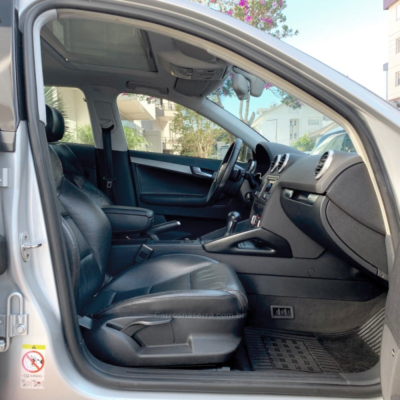A3 2.0 TFSI SPORTBACK 16V GASOLINA 4P S-TRONIC - 2010 - FLORES DA CUNHA