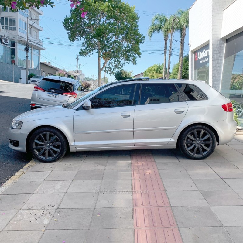 A3 2.0 TFSI SPORTBACK 16V GASOLINA 4P S-TRONIC - 2010 - FLORES DA CUNHA