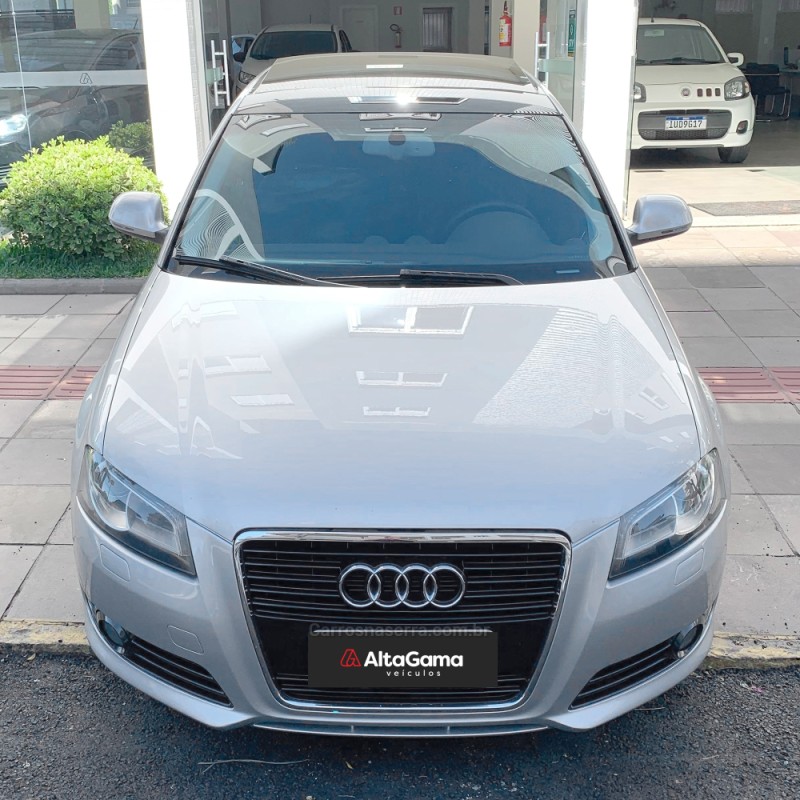 A3 2.0 TFSI SPORTBACK 16V GASOLINA 4P S-TRONIC - 2010 - FLORES DA CUNHA