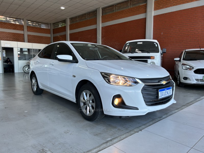 ONIX 1.0	LT PLUS 8V TURBO FLEX 4P AUTOMÁTICO