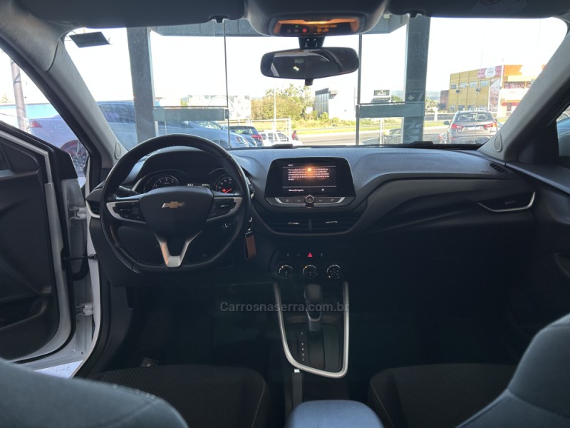 ONIX 1.0	LT PLUS 8V TURBO FLEX 4P AUTOMÁTICO - 2020 - TAQUARA