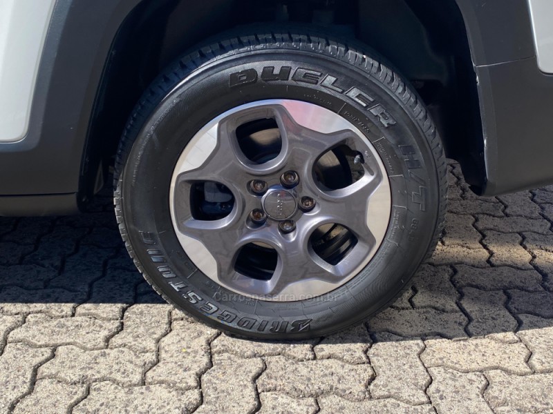 RENEGADE 1.8 16V FLEX 4P AUTOMÁTICO - 2021 - BENTO GONçALVES