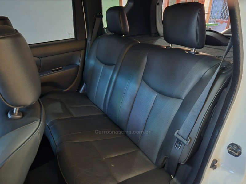 LIVINA 1.8 SL X-GEAR 16V FLEX 4P AUTOMÁTICO - 2014 - SãO LEOPOLDO
