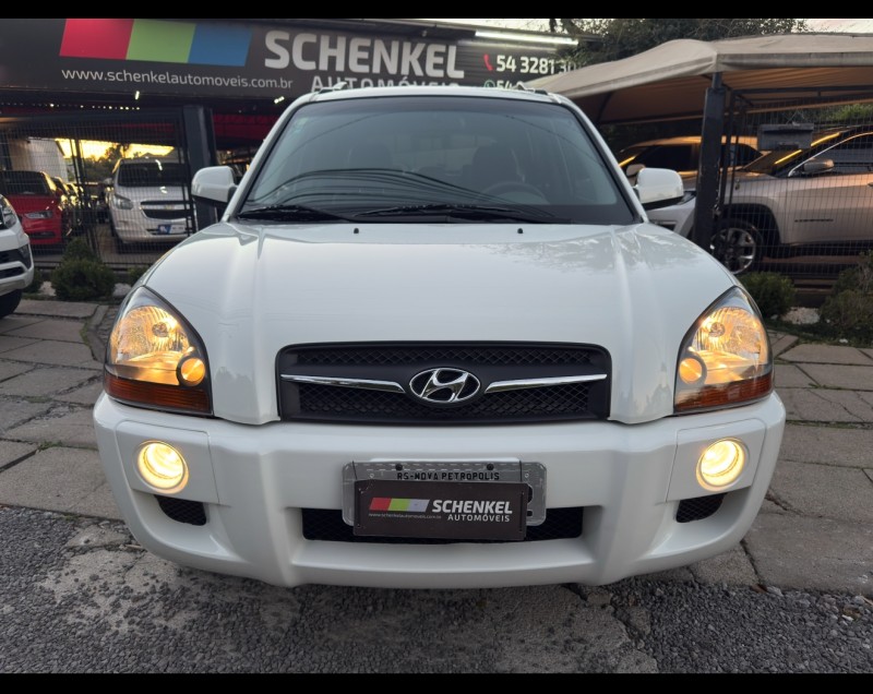TUCSON 2.0 MPFI GLS TOP 16V 143CV 2WD FLEX 4P AUTOMÁTICO - 2017 - NOVA PETRóPOLIS