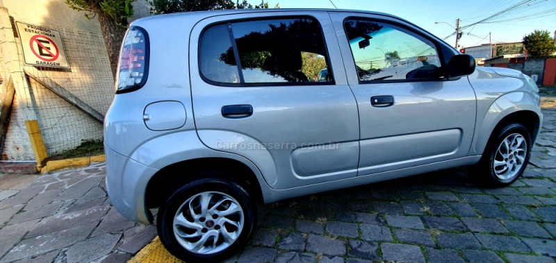 UNO 1.0 EVO ATTRACTIVE 8V FLEX 4P MANUAL - 2016 - CAXIAS DO SUL