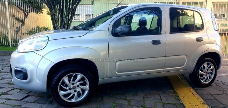 UNO 1.0 EVO ATTRACTIVE 8V FLEX 4P MANUAL - 2016 - CAXIAS DO SUL