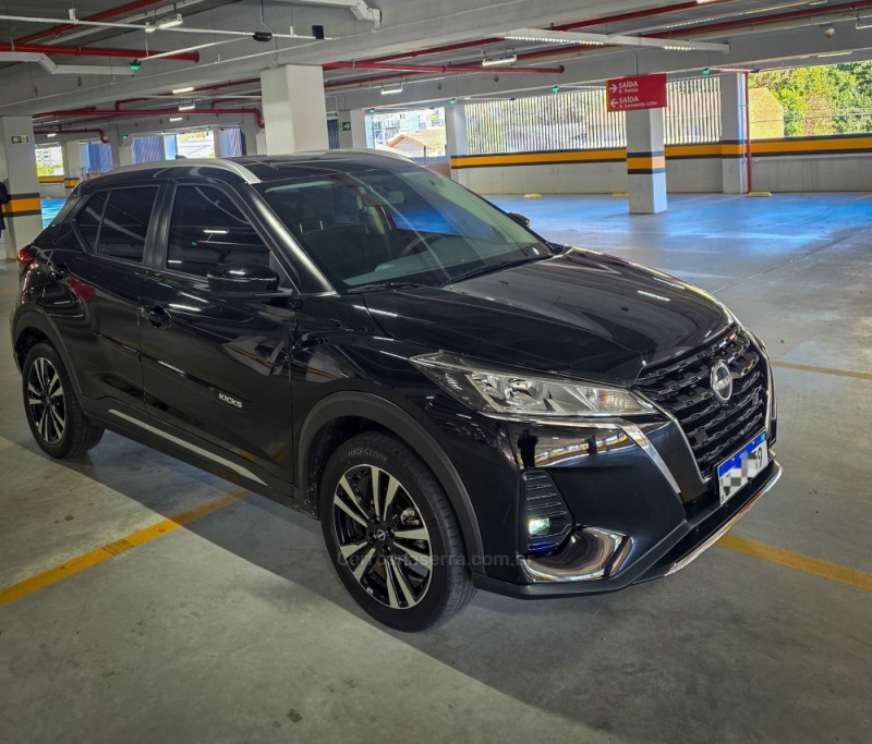 KICKS 1.6 ADVANCE 16V PLUS CVT FLEX 4P AUTOMÁTICO - 2023 - CAXIAS DO SUL