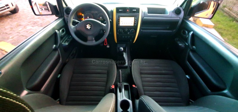 JIMNY 1.3 4SPORT 4X4 16V GASOLINA 2P MANUAL - 2014 - CAXIAS DO SUL