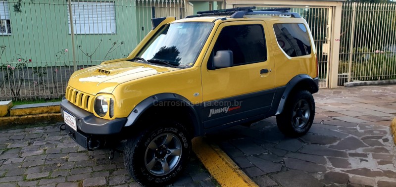 JIMNY 1.3 4SPORT 4X4 16V GASOLINA 2P MANUAL - 2014 - CAXIAS DO SUL
