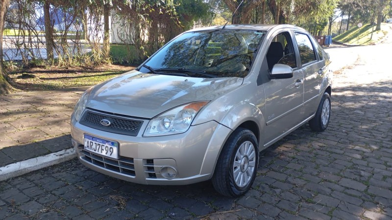 FIESTA 1.6 MPI SEDAN 8V FLEX 4P MANUAL - 2009 - FARROUPILHA