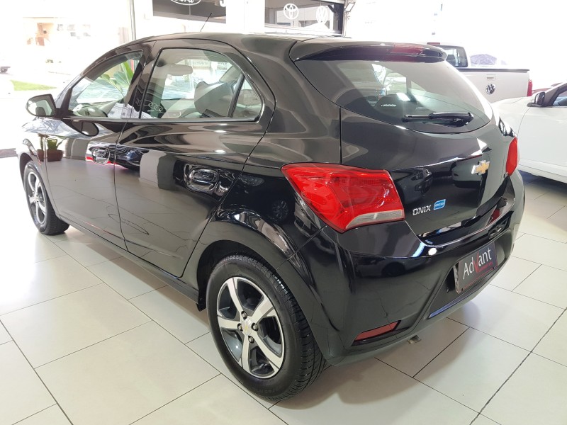 ONIX 1.4 MPFI LTZ 8V FLEX 4P AUTOMÁTICO - 2018 - CAXIAS DO SUL