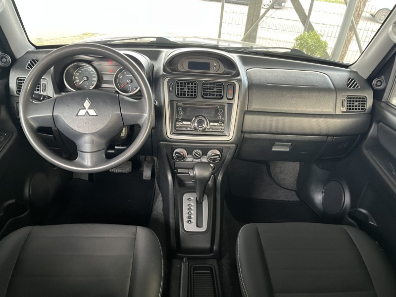 PAJERO TR4 2.0 4X2 16V 140CV FLEX 4P AUTOMÁTICO - 2014 - GARIBALDI