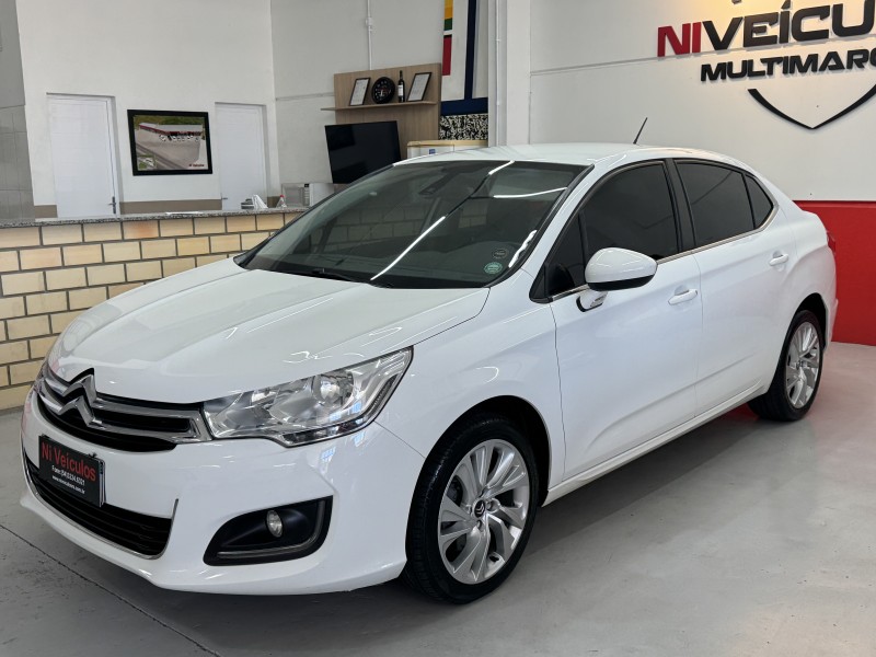 C4 LOUNGE 1.6 TENDANCE 16V TURBO FLEX 4P AUTOMÁTICO - 2017 - CAXIAS DO SUL