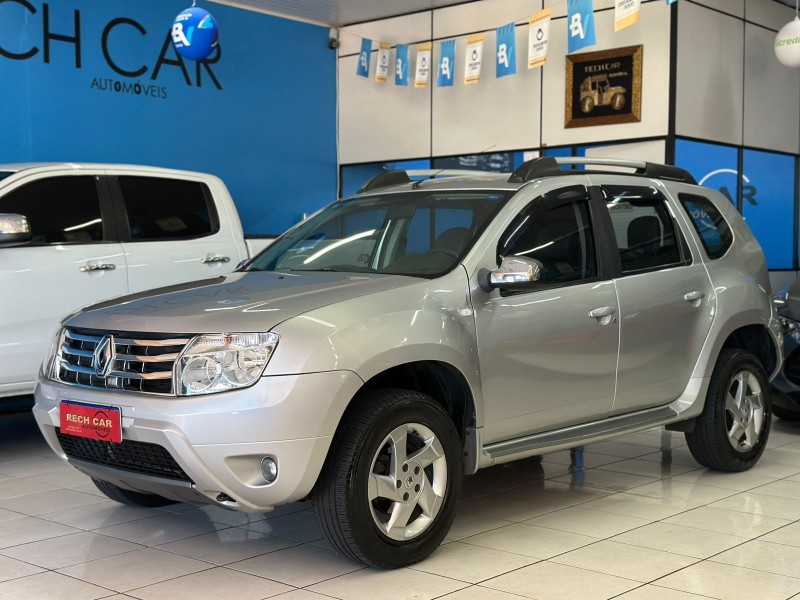 DUSTER 1.6 DYNAMIQUE 4X2 16V FLEX 4P MANUAL - 2014 - CAXIAS DO SUL