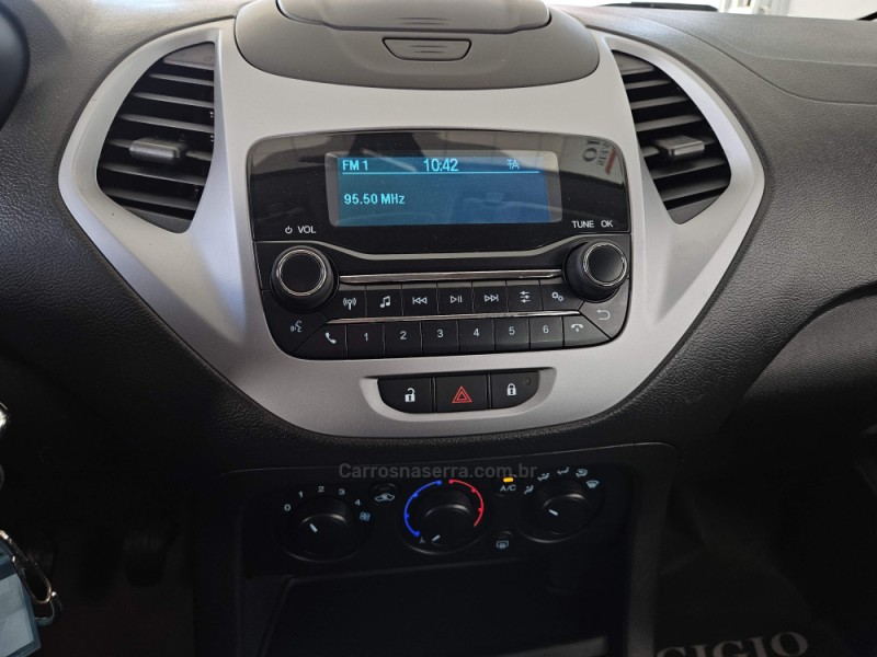 KA 1.0 SE 12V FLEX 4P MANUAL - 2019 - TAPEJARA