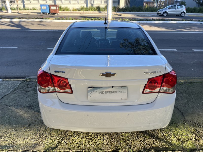 CRUZE 1.8 LT 16V FLEX 4P AUTOMÁTICO - 2014 - GARIBALDI