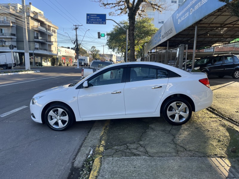 CRUZE 1.8 LT 16V FLEX 4P AUTOMÁTICO - 2014 - GARIBALDI
