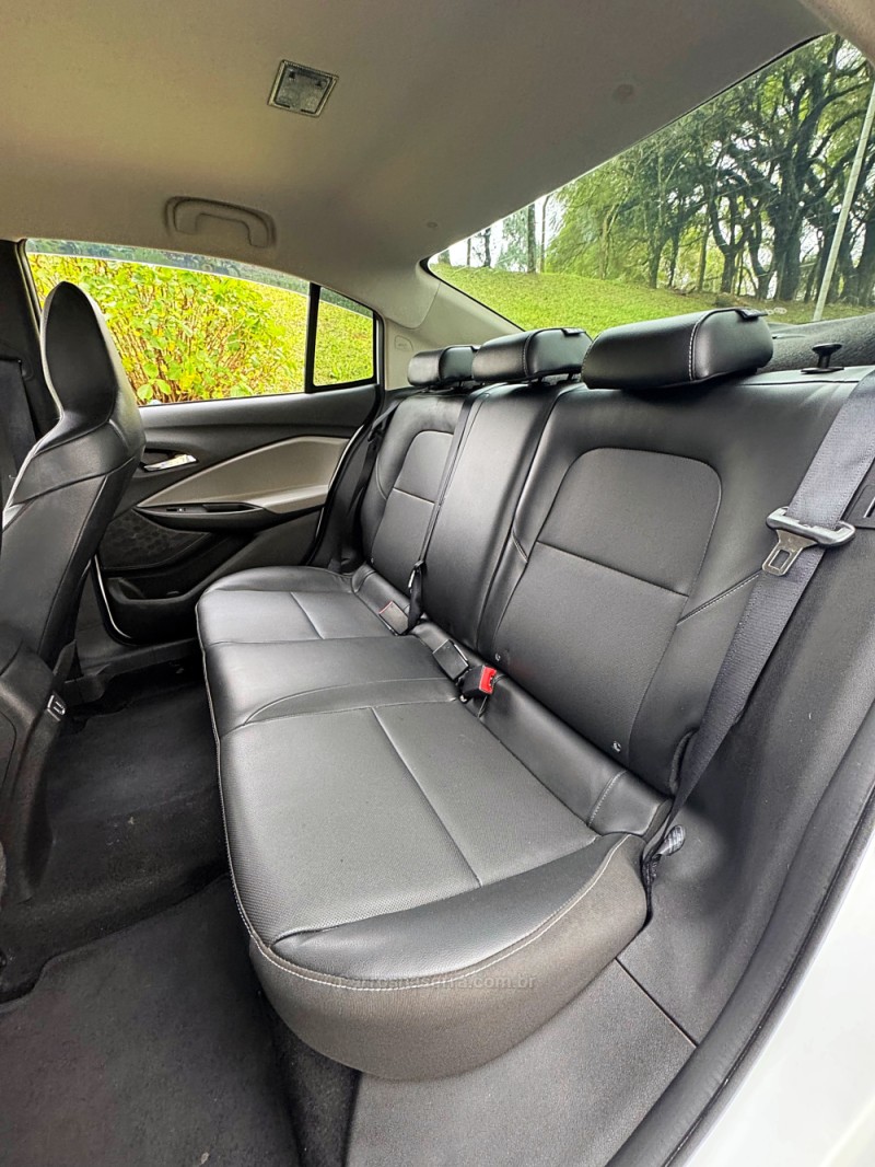 ONIX 1.0	PREMIER PLUS 8V TURBO FLEX 4P AUTOMÁTICO - 2022 - PASSO FUNDO