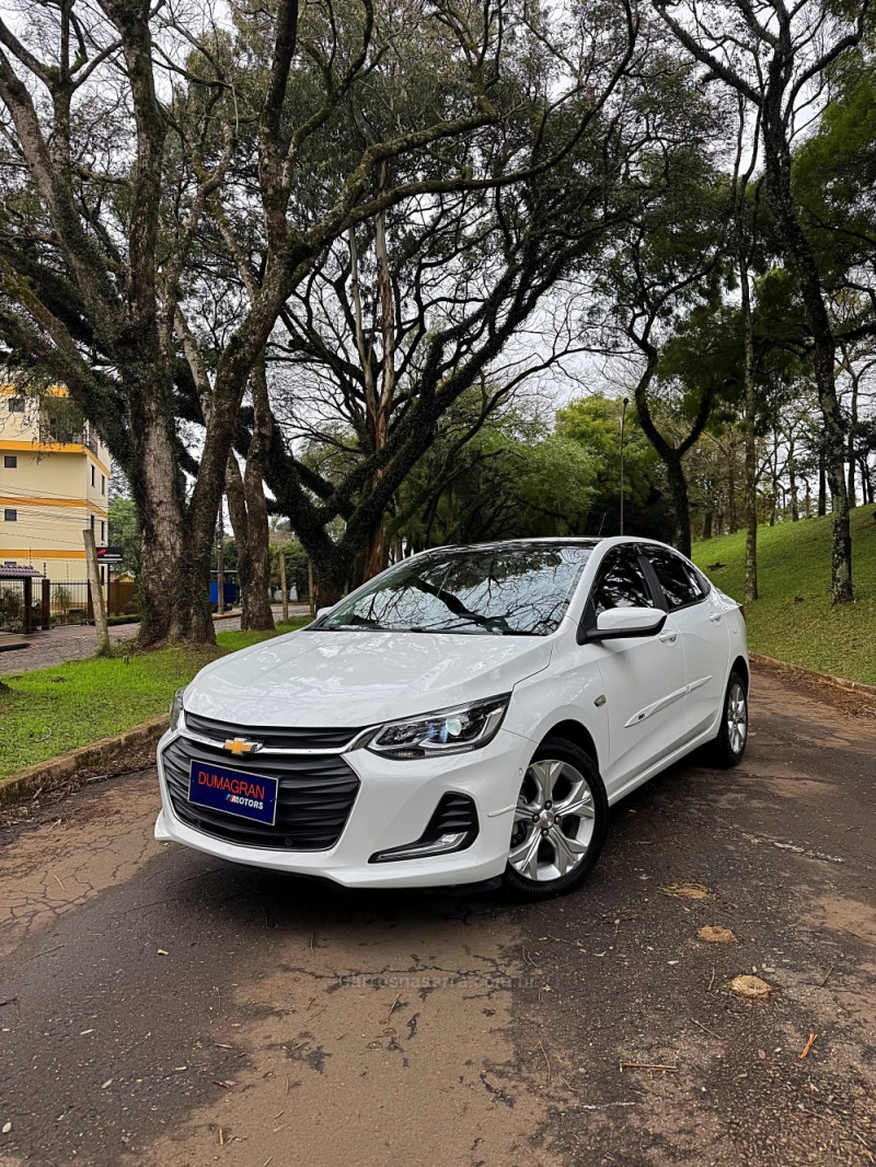 ONIX 1.0	PREMIER PLUS 8V TURBO FLEX 4P AUTOMÁTICO - 2022 - PASSO FUNDO