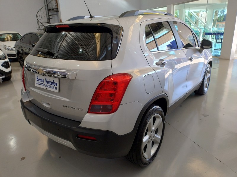 TRACKER 1.8 MPFI LTZ 4X2 16V FLEX 4P AUTOMÁTICO - 2015 - BENTO GONçALVES