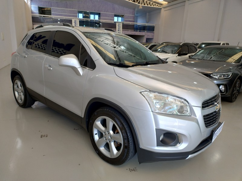 TRACKER 1.8 MPFI LTZ 4X2 16V FLEX 4P AUTOMÁTICO - 2015 - BENTO GONçALVES