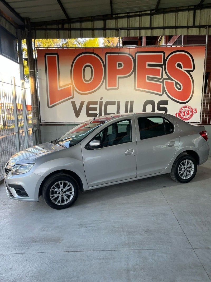 LOGAN 1.0 LIFE 12V FLEX 4P MANUAL - 2021 - PORTãO