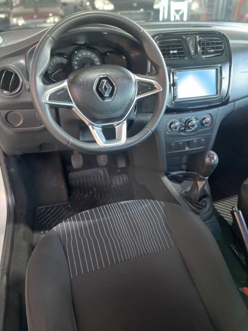 LOGAN 1.0 LIFE 12V FLEX 4P MANUAL - 2021 - PORTãO